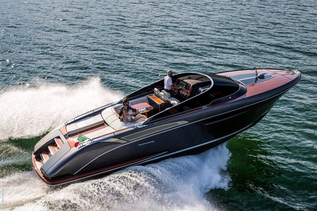 Columbus-Hotel-Monte-Carlo-Riva-yacht-charter-offer