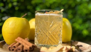 september-signature-sip-apple september-signature-sip-apple