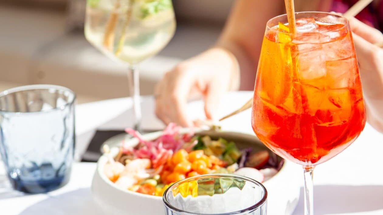 Tavolo-restaurant-Monaco-Spritz-summer